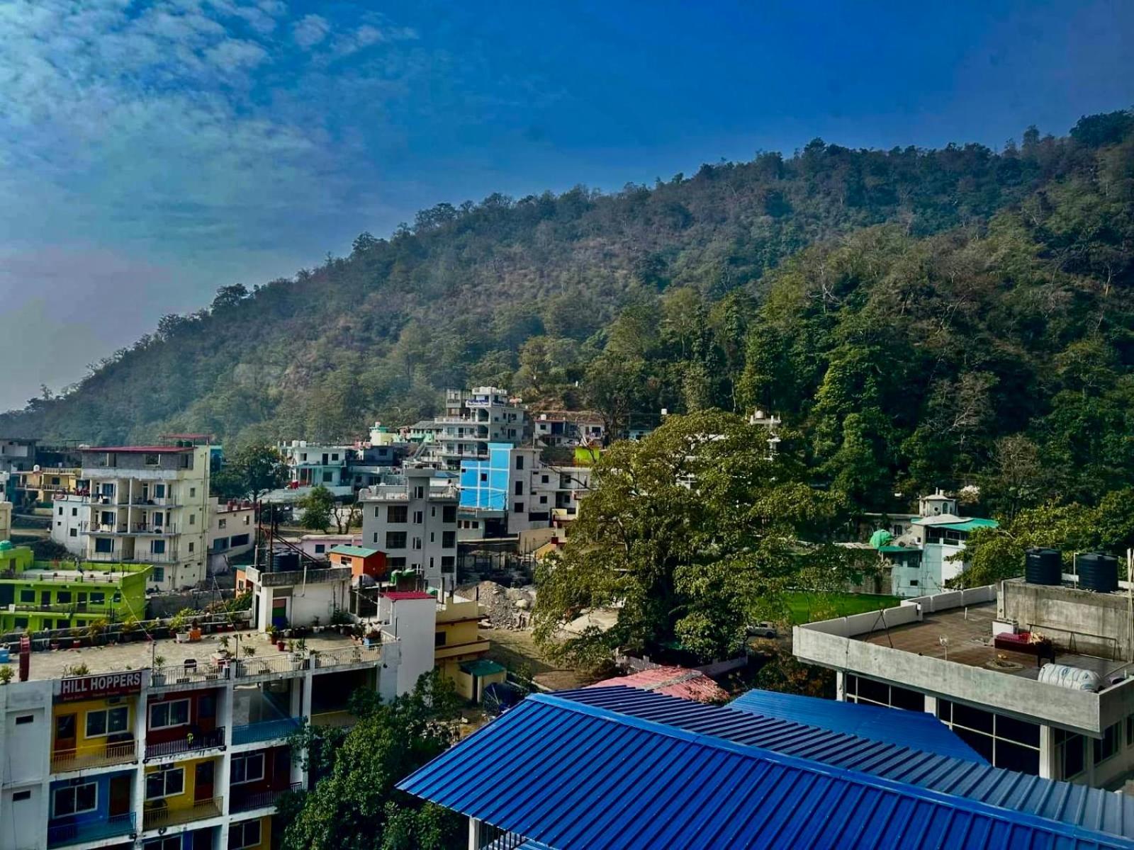 Bonfire Hostels Rishikesh Rishīkesh Exterior foto