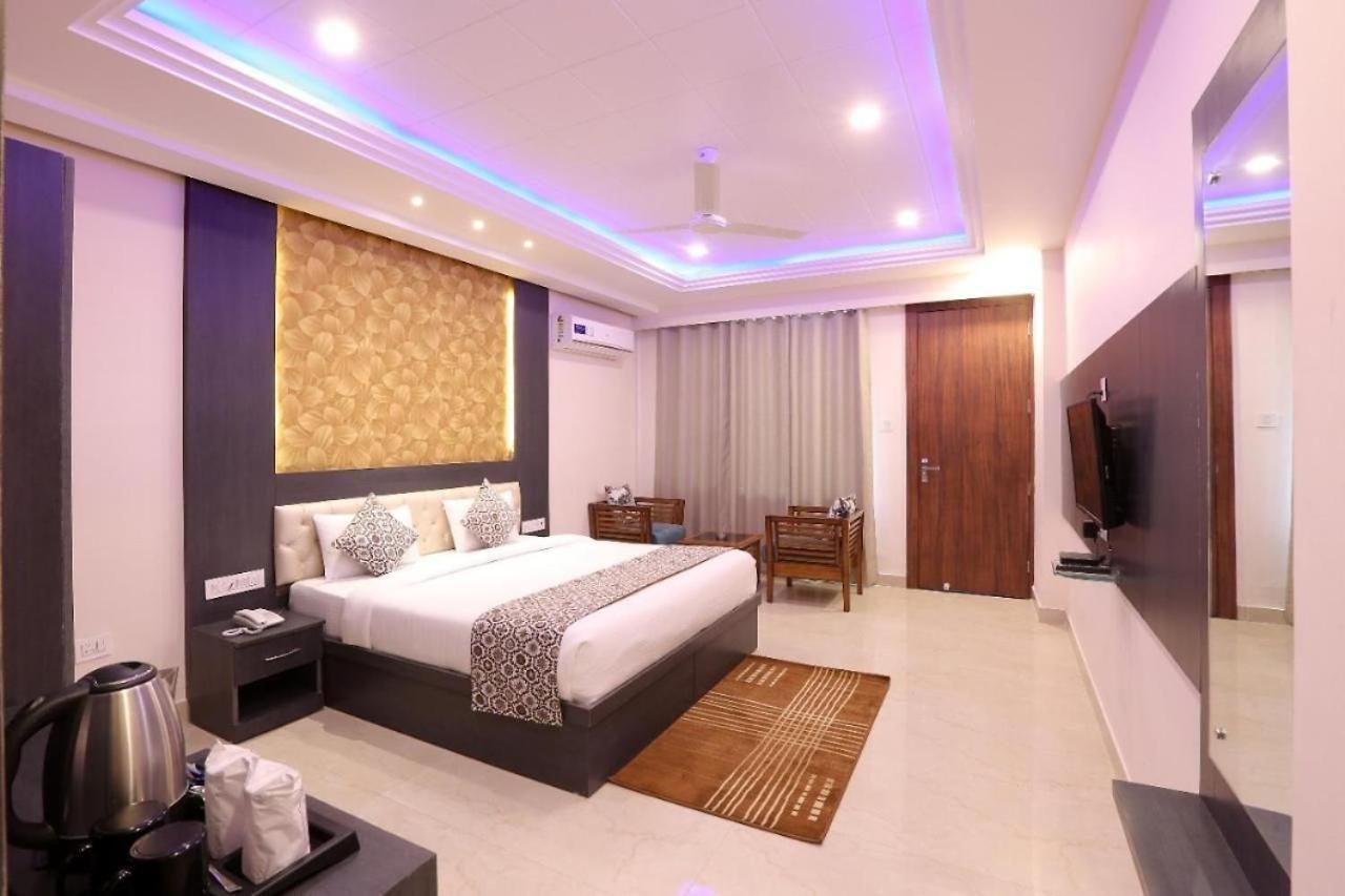Bonfire Hostels Rishikesh Rishīkesh Exterior foto